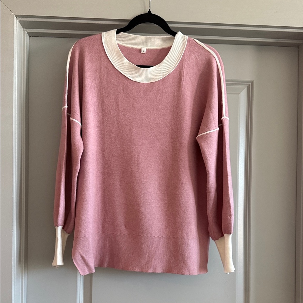 Women’s Rose Pink Pullover Sweater with Contrast Trim